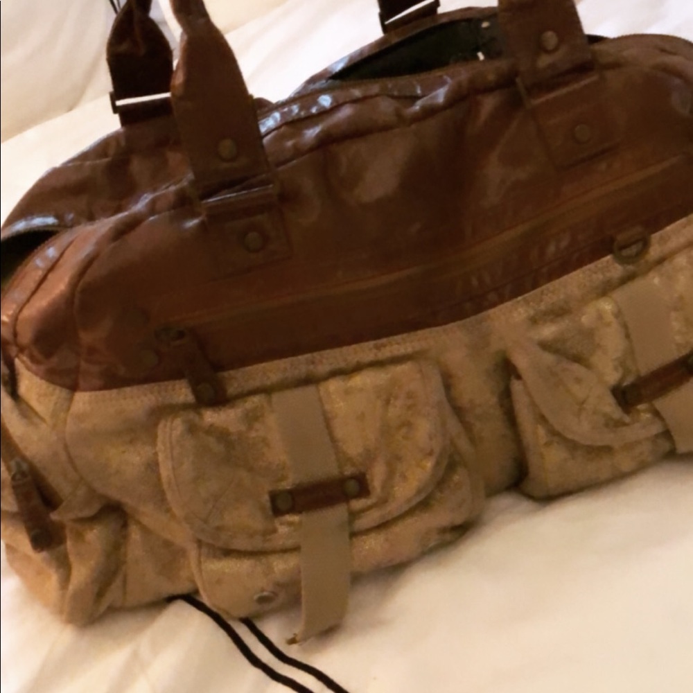 Travel bag